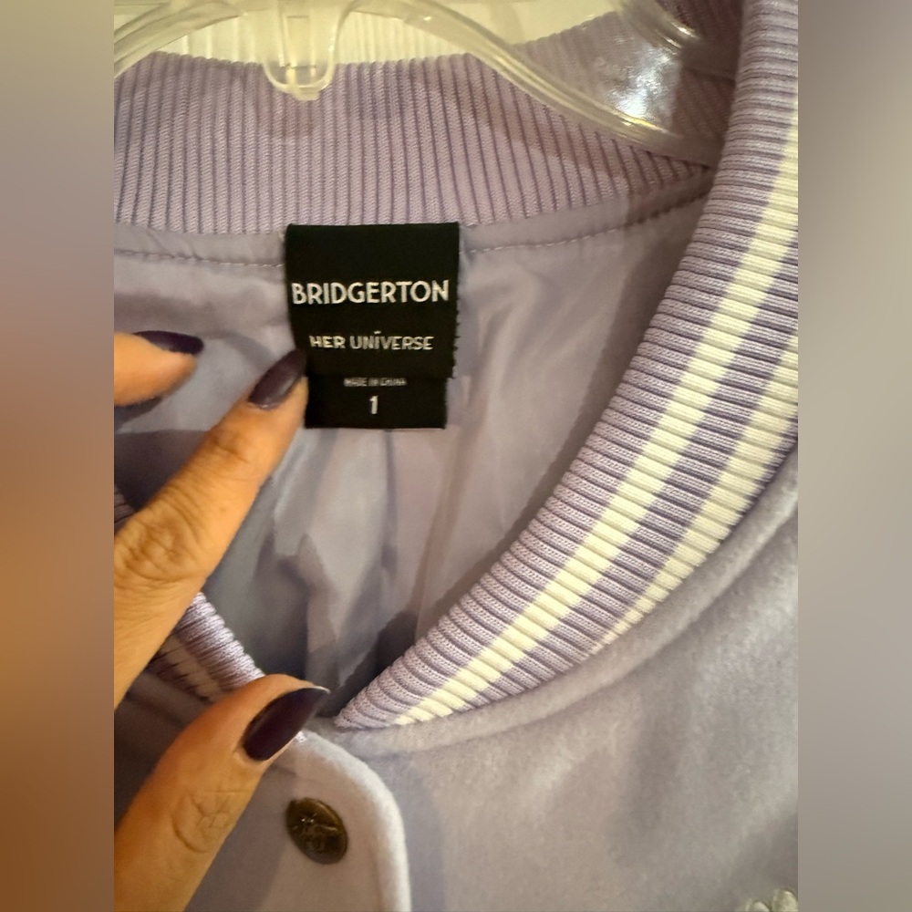 Her Universe Bridgerton 1X Lavender and White Varsity Jacket *never worn* - Picture 6 of 10